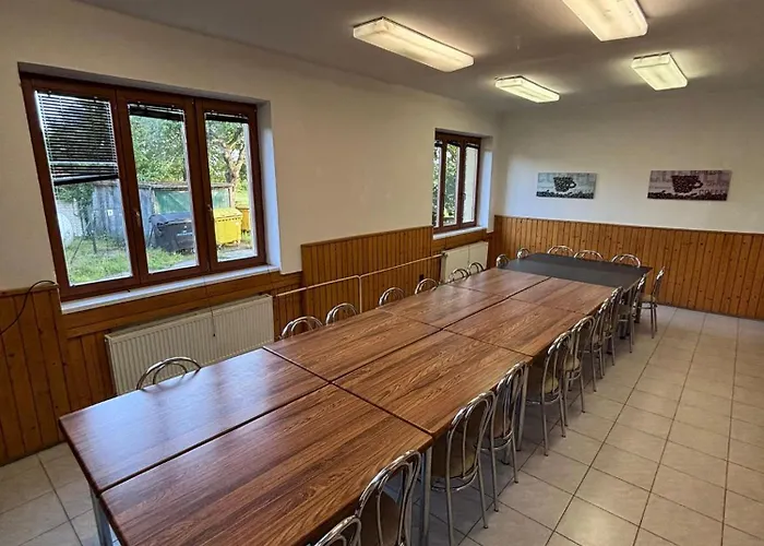 Rekreacko Hruba Strana